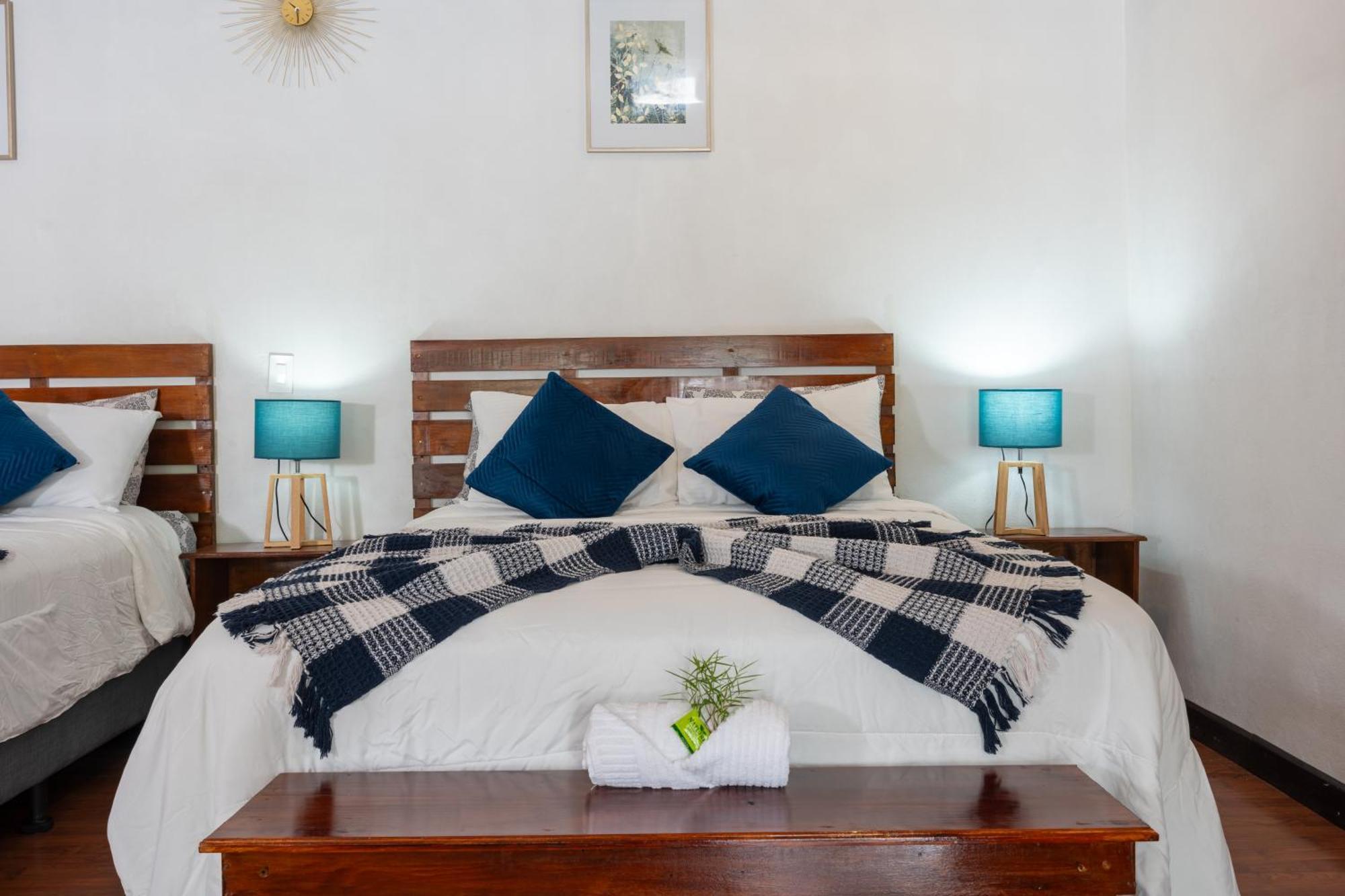 Tierra Buena Countryside Hotel モンテベルデ エクステリア 写真