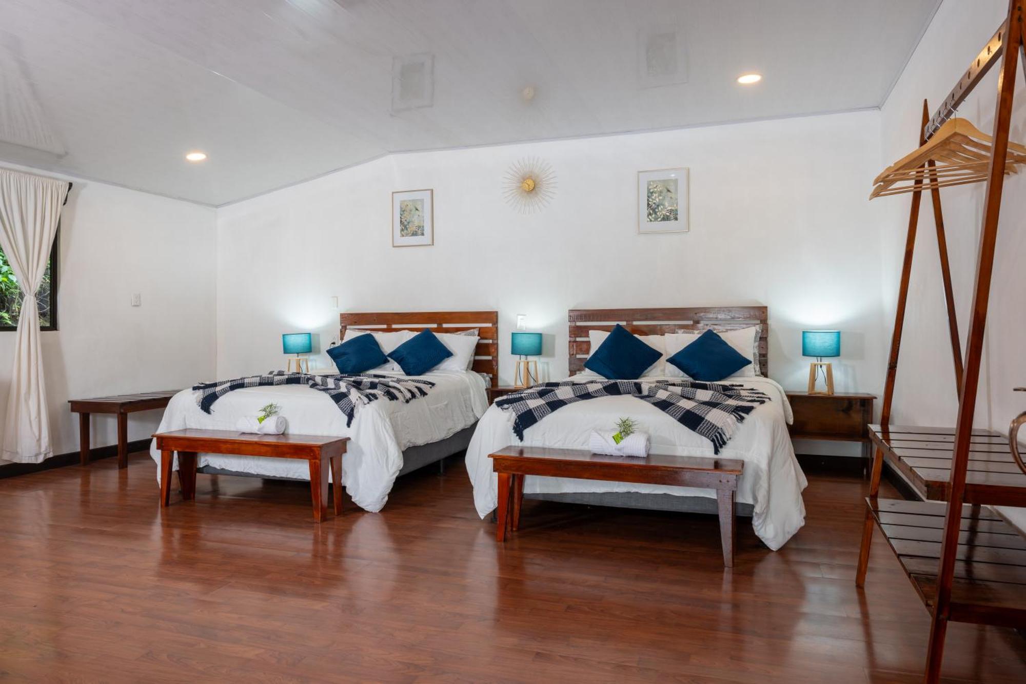 Tierra Buena Countryside Hotel モンテベルデ エクステリア 写真
