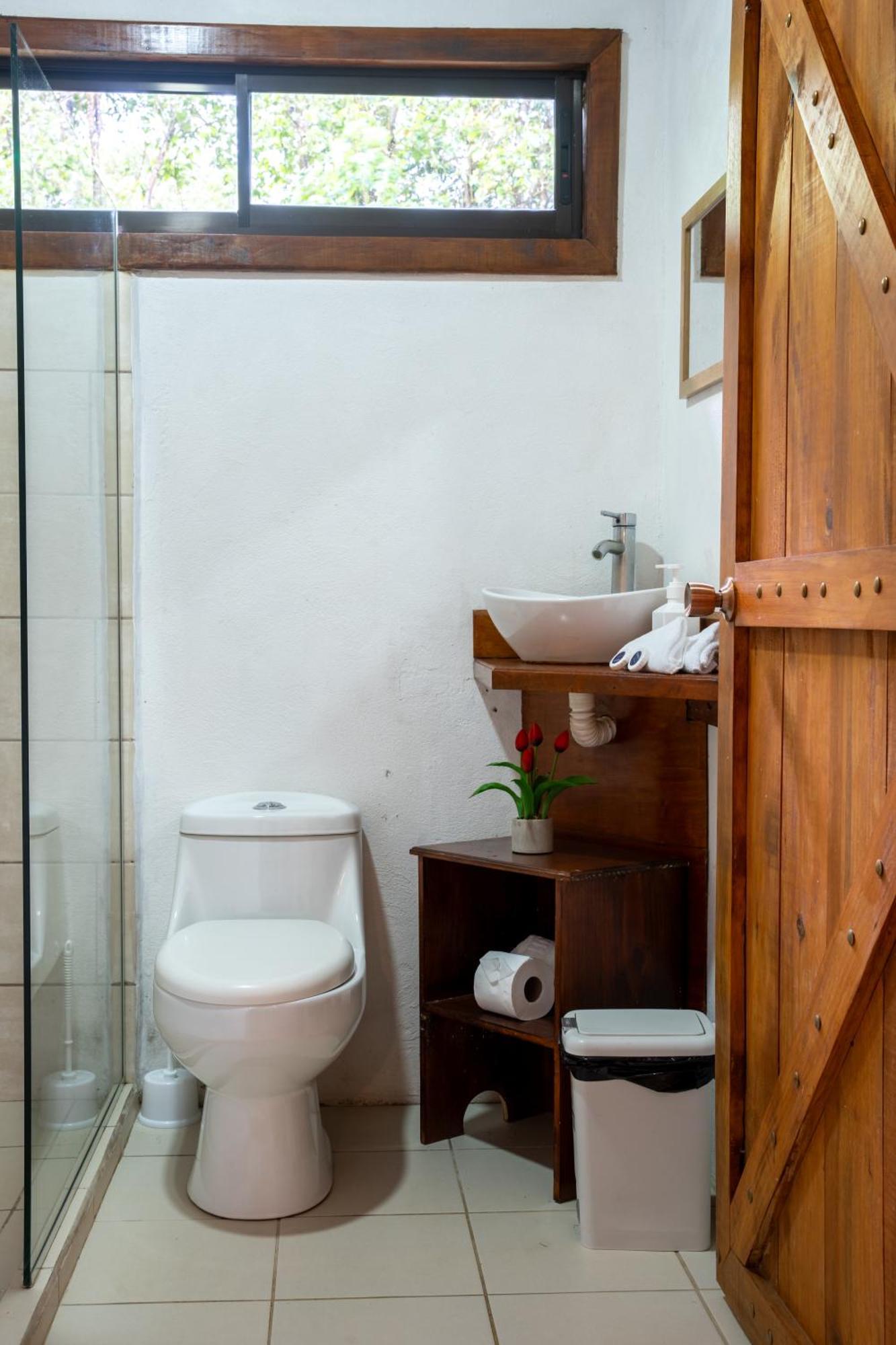 Tierra Buena Countryside Hotel モンテベルデ エクステリア 写真